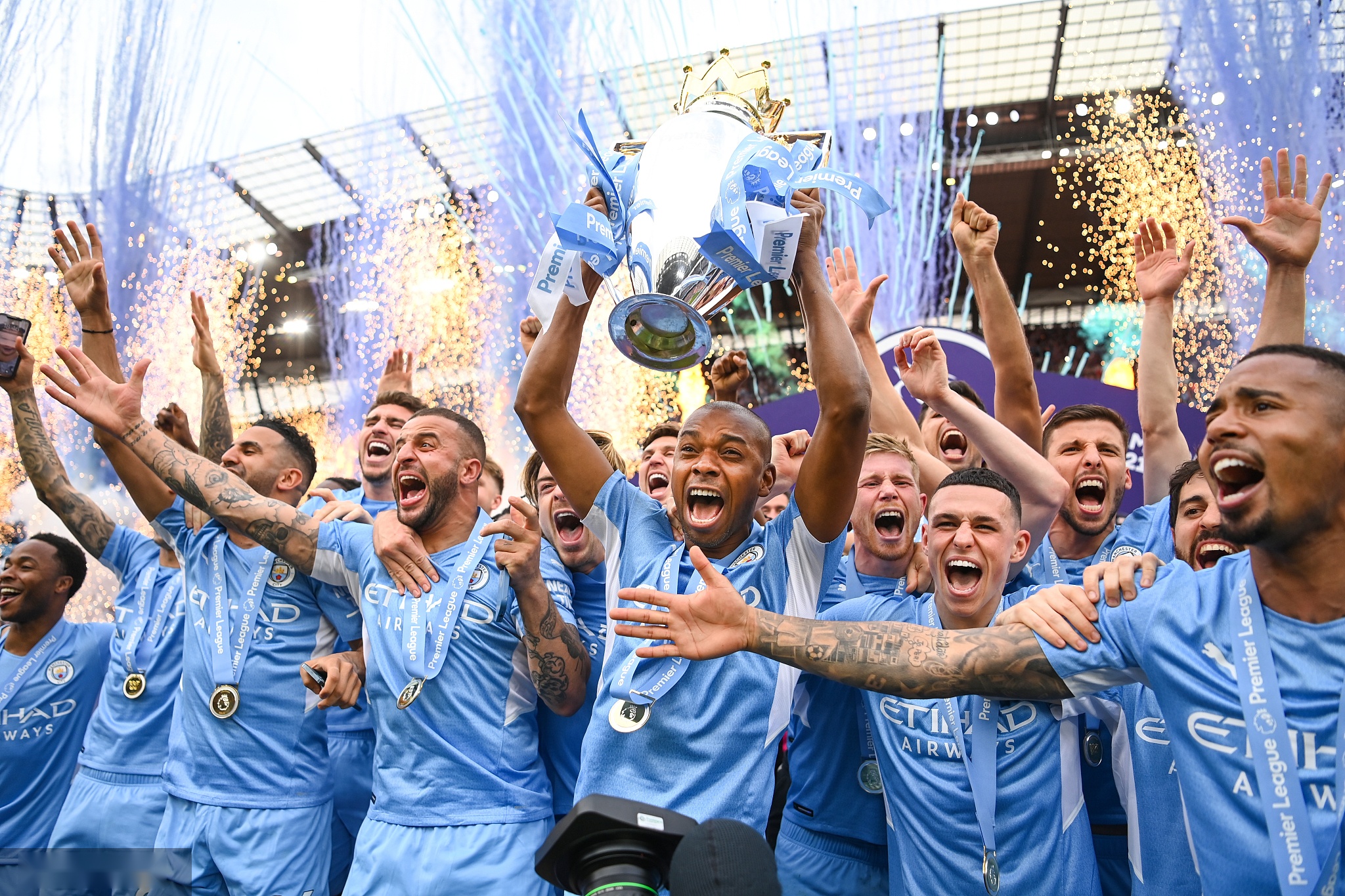 年轻球员的 年轻球员的