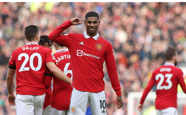 这使得他的 这使得他的